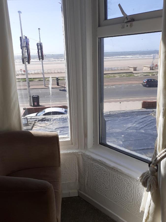 The Coastal Bay Hotel ブラックプール エクステリア 写真